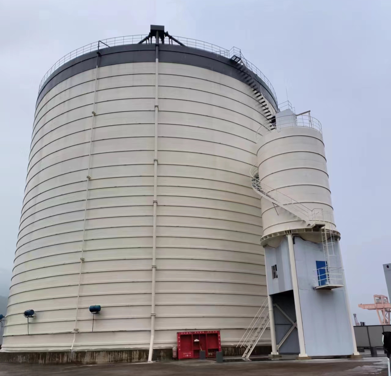 日喀则10万吨水泥钢板库